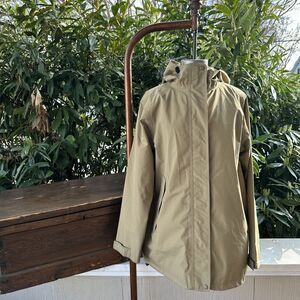 LL Bean Tan Rain Jacket Hooded Water Resistant Minimalist Outdoor Lightweight M